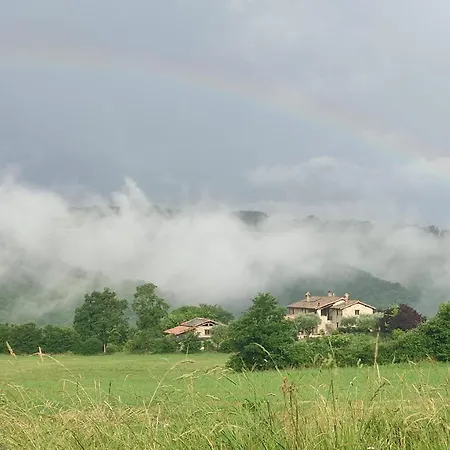 Caiferri Con 아파트 구비오