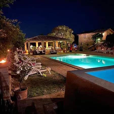 아파트 Caiferri Con *